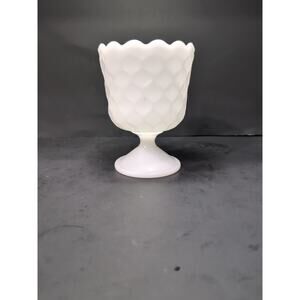 Vintage E. O. Brody Co Honeycomb Milk Glass‎ Footed Vase MJ-42